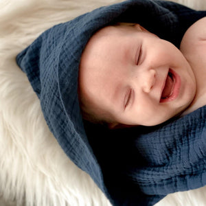 https://charleycharles.com/cdn/shop/products/cotton-gauze-hooded-baby-towels-many-colors-available-charley-charles-2_300x300.jpg?v=1702675153